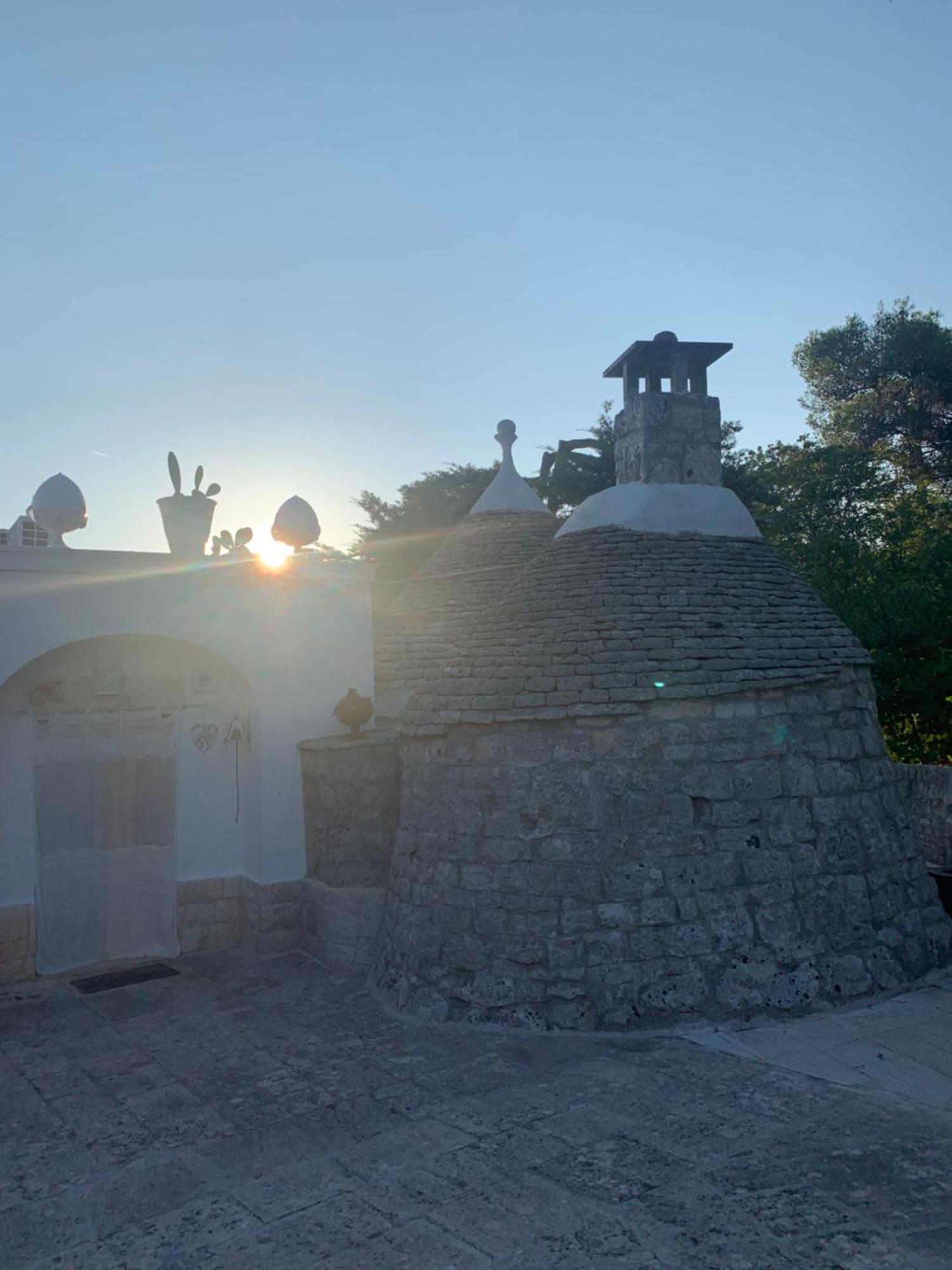 Il Trullo Di Simona Bed & Breakfast Locorotondo Ngoại thất bức ảnh