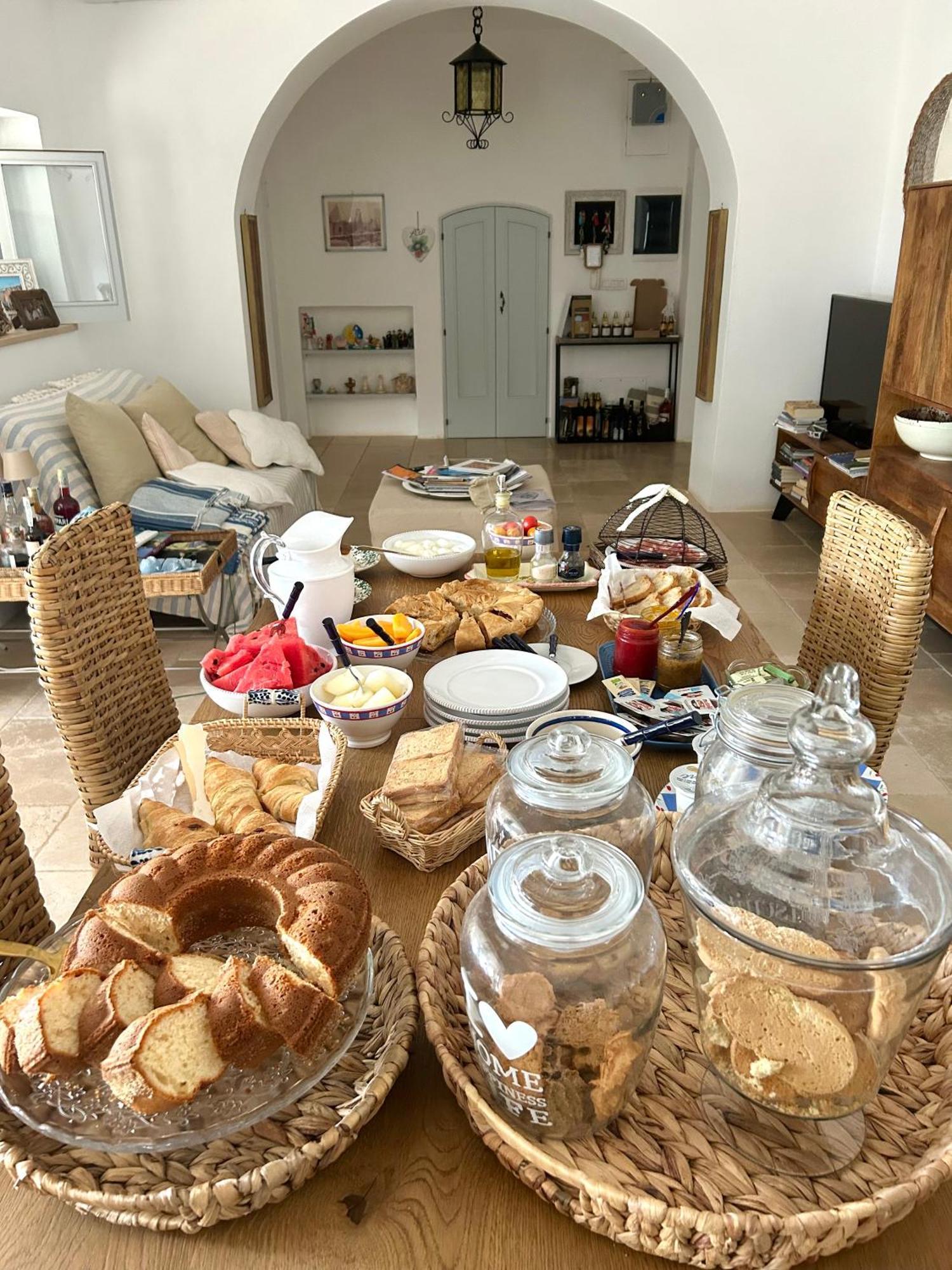 Il Trullo Di Simona Bed & Breakfast Locorotondo Ngoại thất bức ảnh
