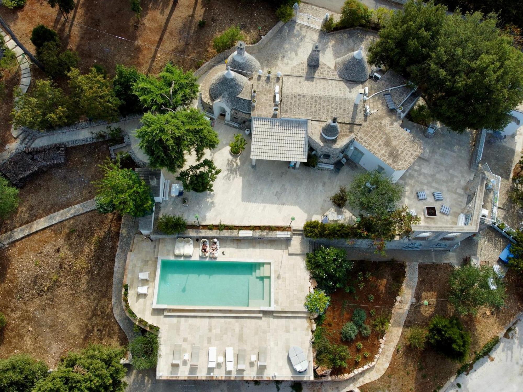 Il Trullo Di Simona Bed & Breakfast Locorotondo Ngoại thất bức ảnh
